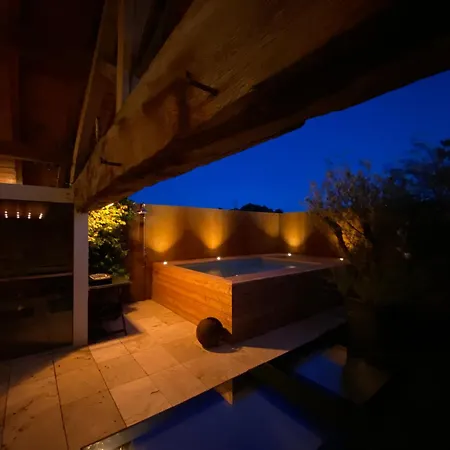 别墅 Grande Maison D'architecte Avec Toit Terrasse, Piscine Sans Vis A Vis Et Sauna *